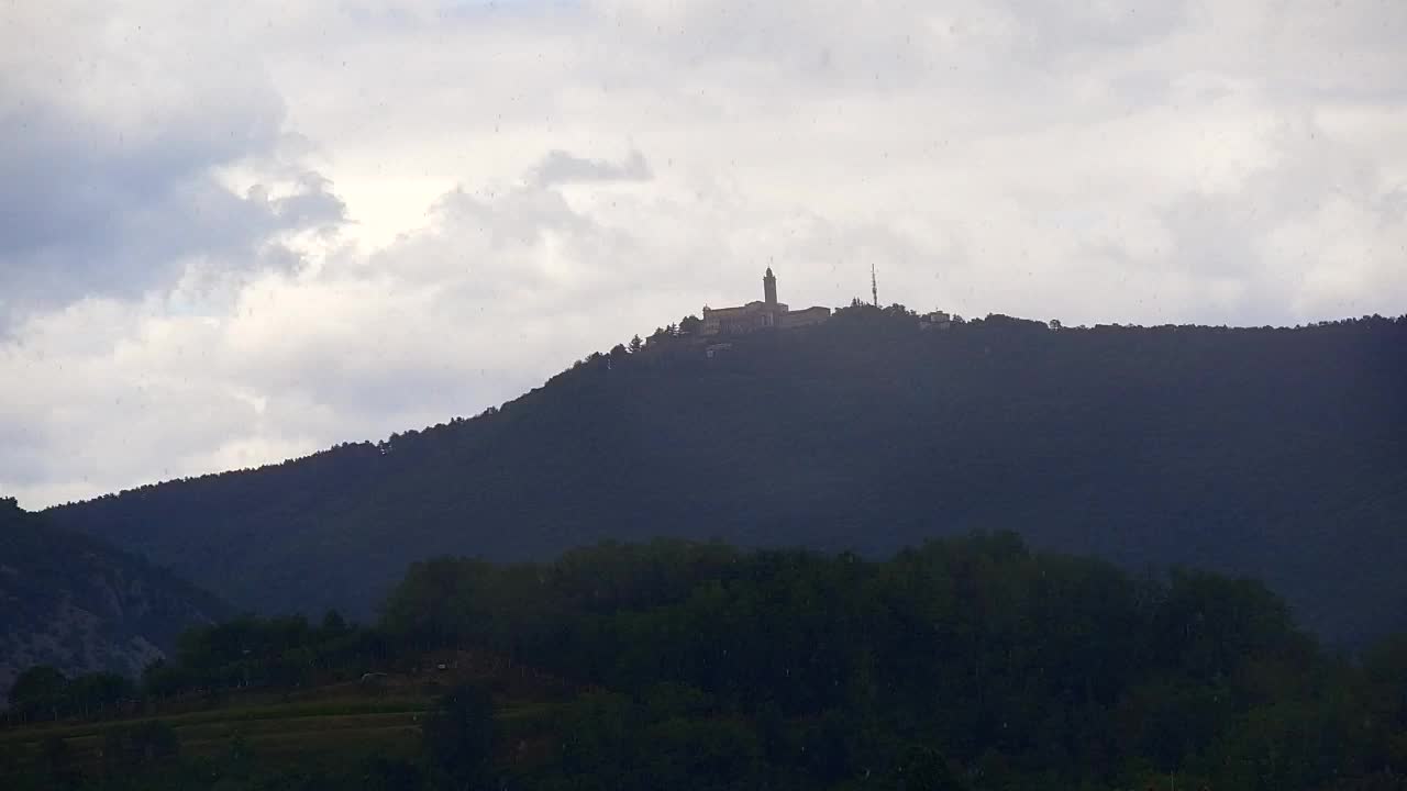 Panorama mozzafiato di Šempeter pri Gorici