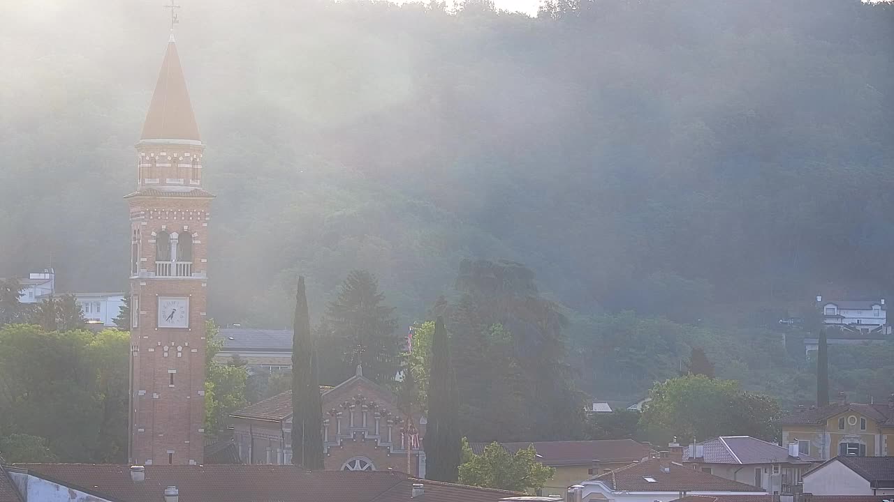 Čudovit panoramski pogled na Šempeter pri Gorici