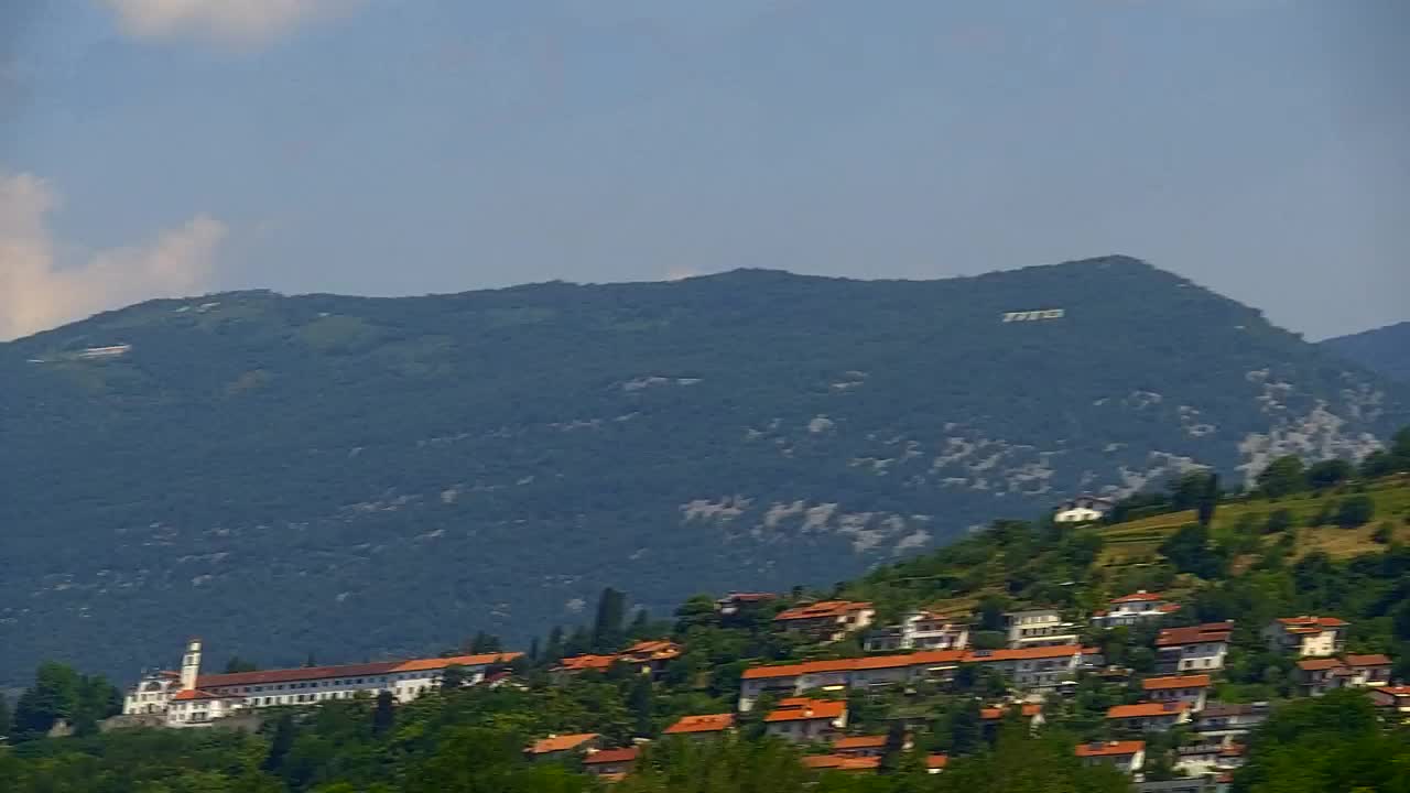 Čudovit panoramski pogled na Šempeter pri Gorici