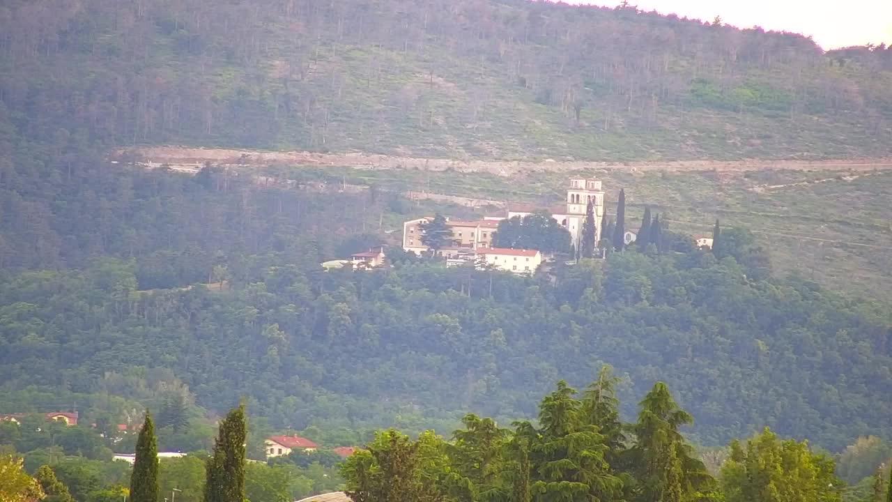 Prekrasan panoramski pogled na Šempeter pri Gorici