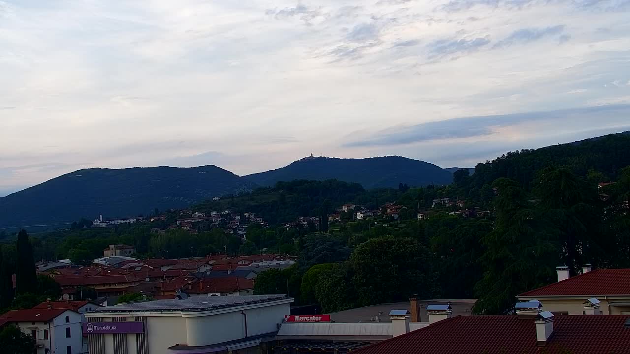 Prekrasan panoramski pogled na Šempeter pri Gorici