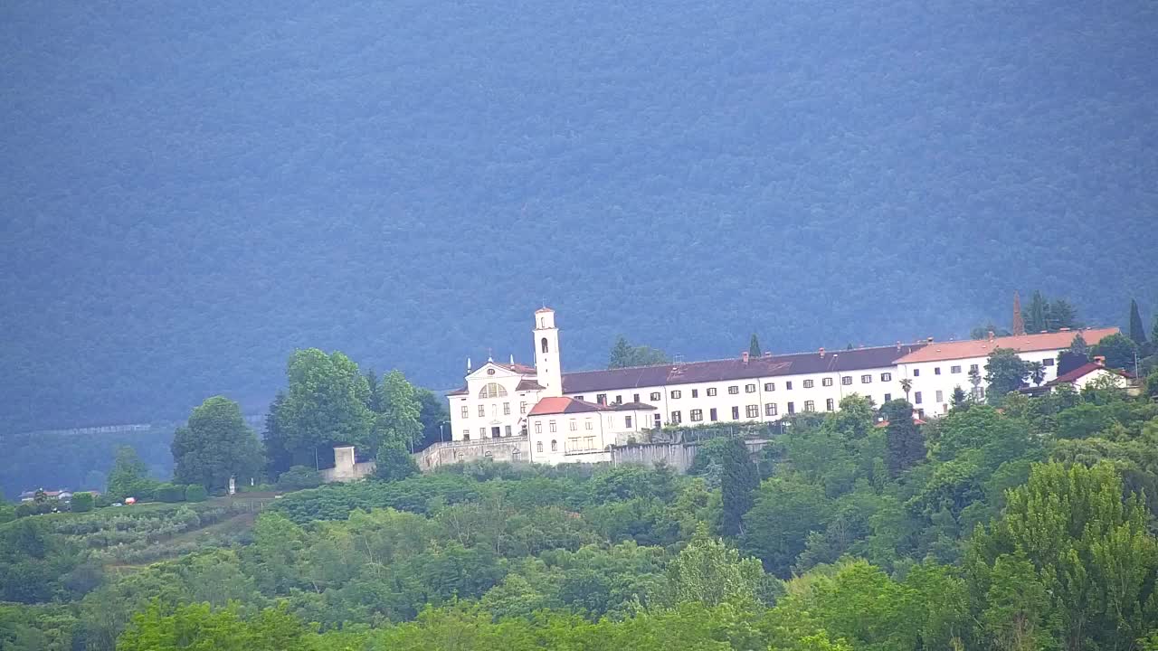 Čudovit panoramski pogled na Šempeter pri Gorici