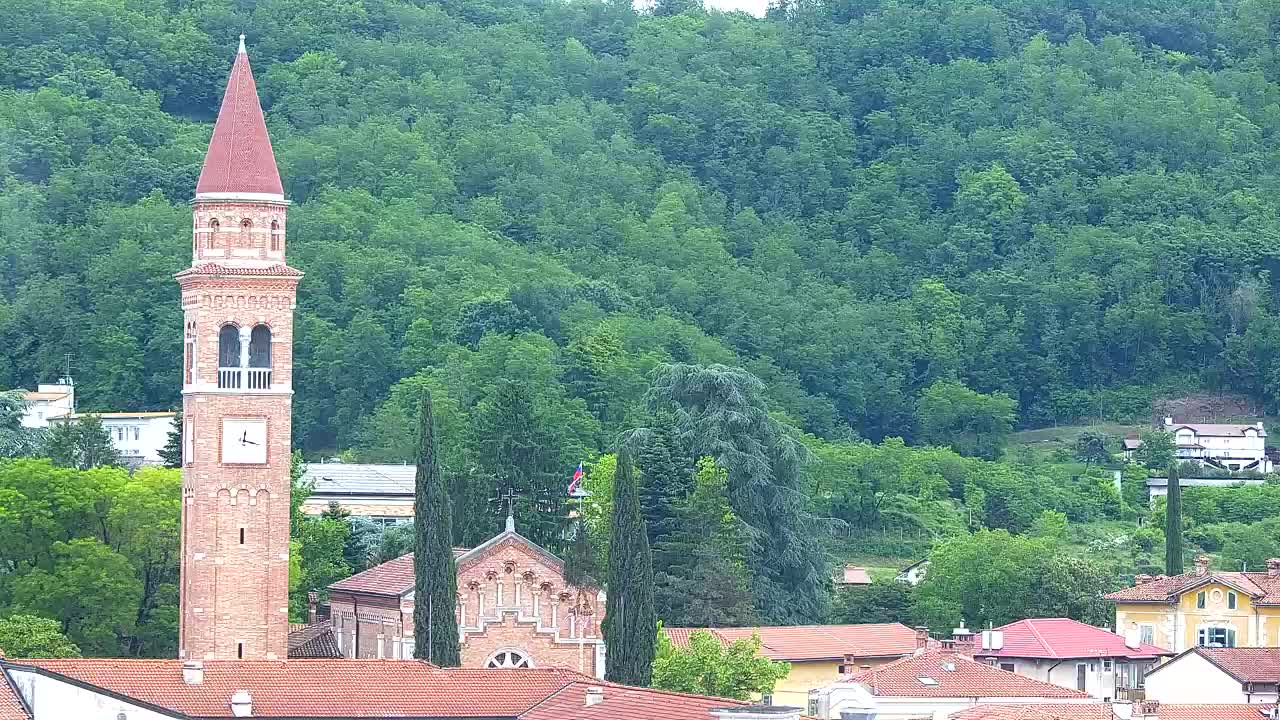 Prekrasan panoramski pogled na Šempeter pri Gorici