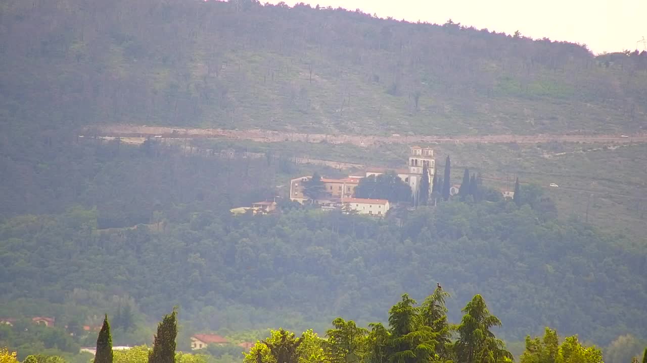 Čudovit panoramski pogled na Šempeter pri Gorici