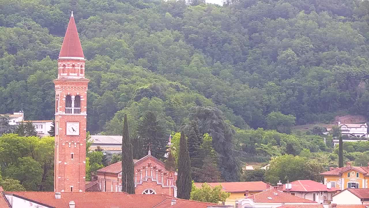 Panorama mozzafiato di Šempeter pri Gorici