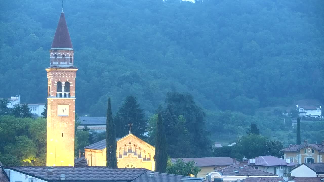 Prekrasan panoramski pogled na Šempeter pri Gorici