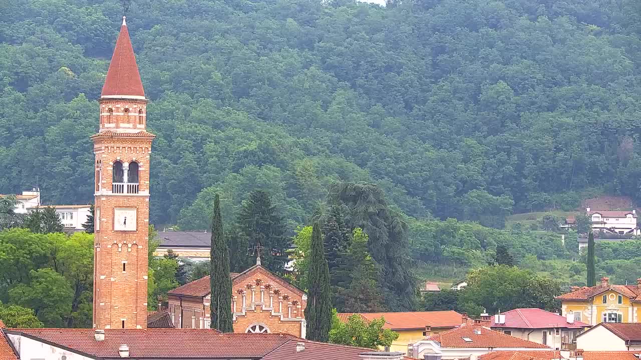 Panorama mozzafiato di Šempeter pri Gorici