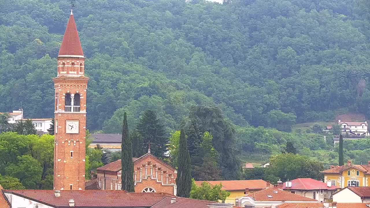 Prekrasan panoramski pogled na Šempeter pri Gorici
