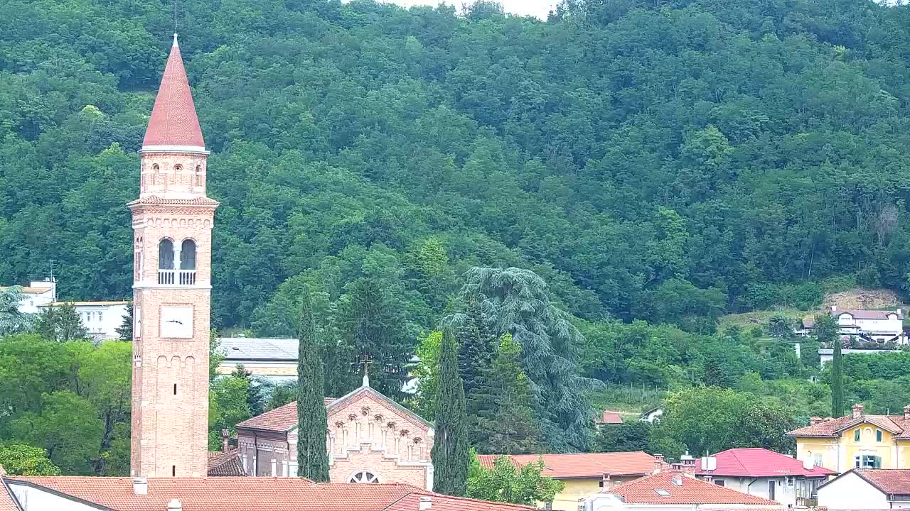 Prekrasan panoramski pogled na Šempeter pri Gorici