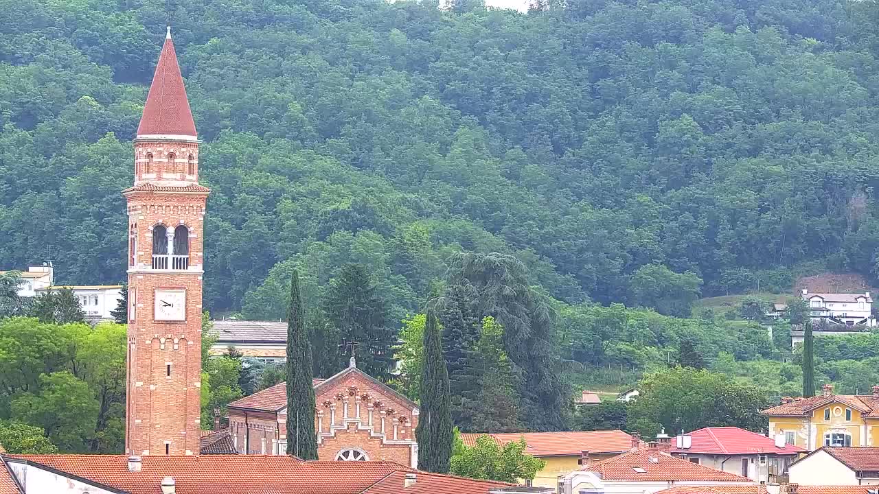 Prekrasan panoramski pogled na Šempeter pri Gorici