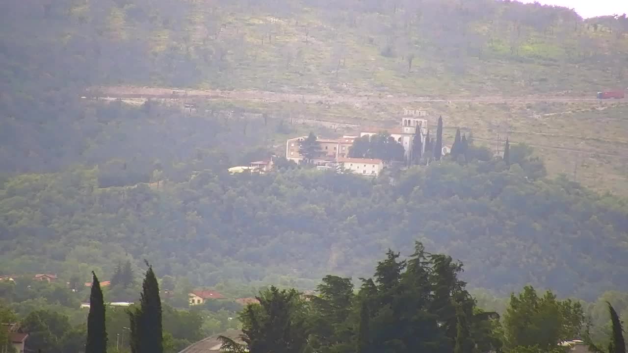 Čudovit panoramski pogled na Šempeter pri Gorici