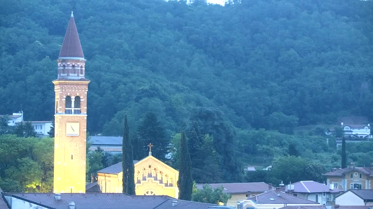 Panorama mozzafiato di Šempeter pri Gorici
