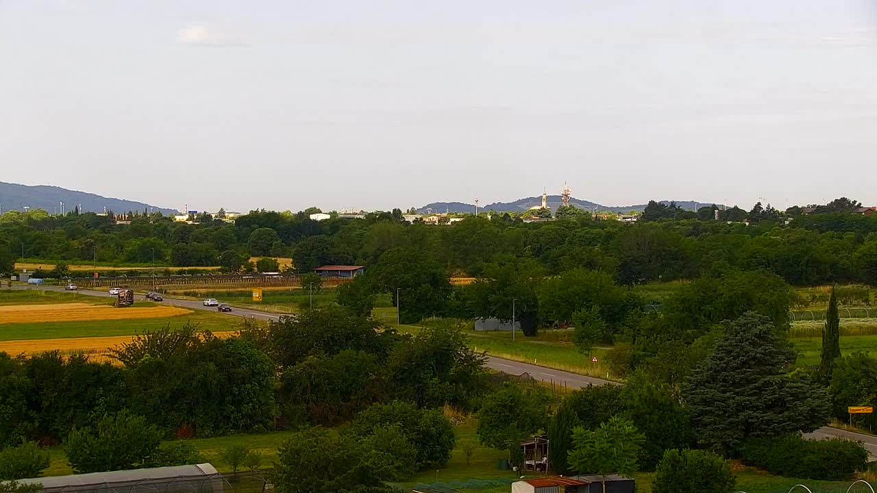 Čudovit panoramski pogled na Šempeter pri Gorici