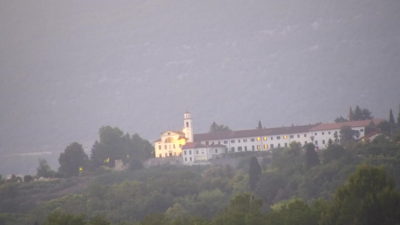 Čudovit panoramski pogled na Šempeter pri Gorici