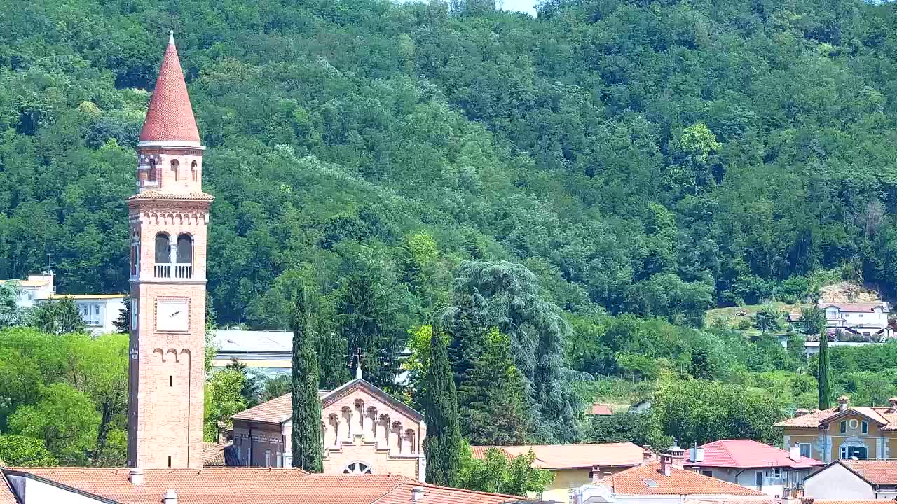 Čudovit panoramski pogled na Šempeter pri Gorici