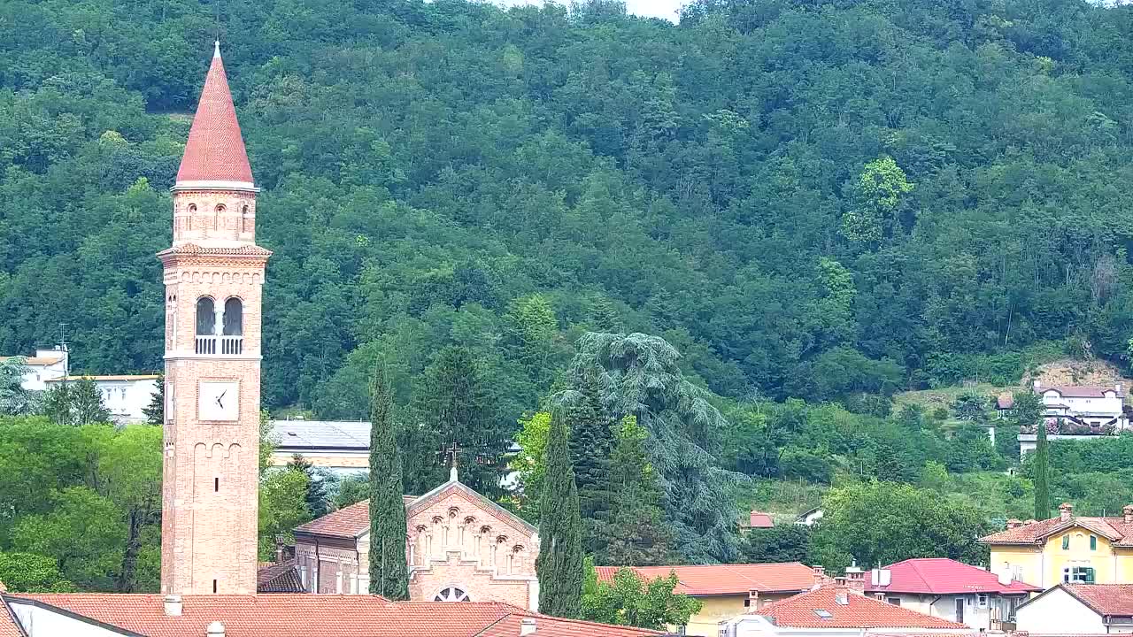 Prekrasan panoramski pogled na Šempeter pri Gorici