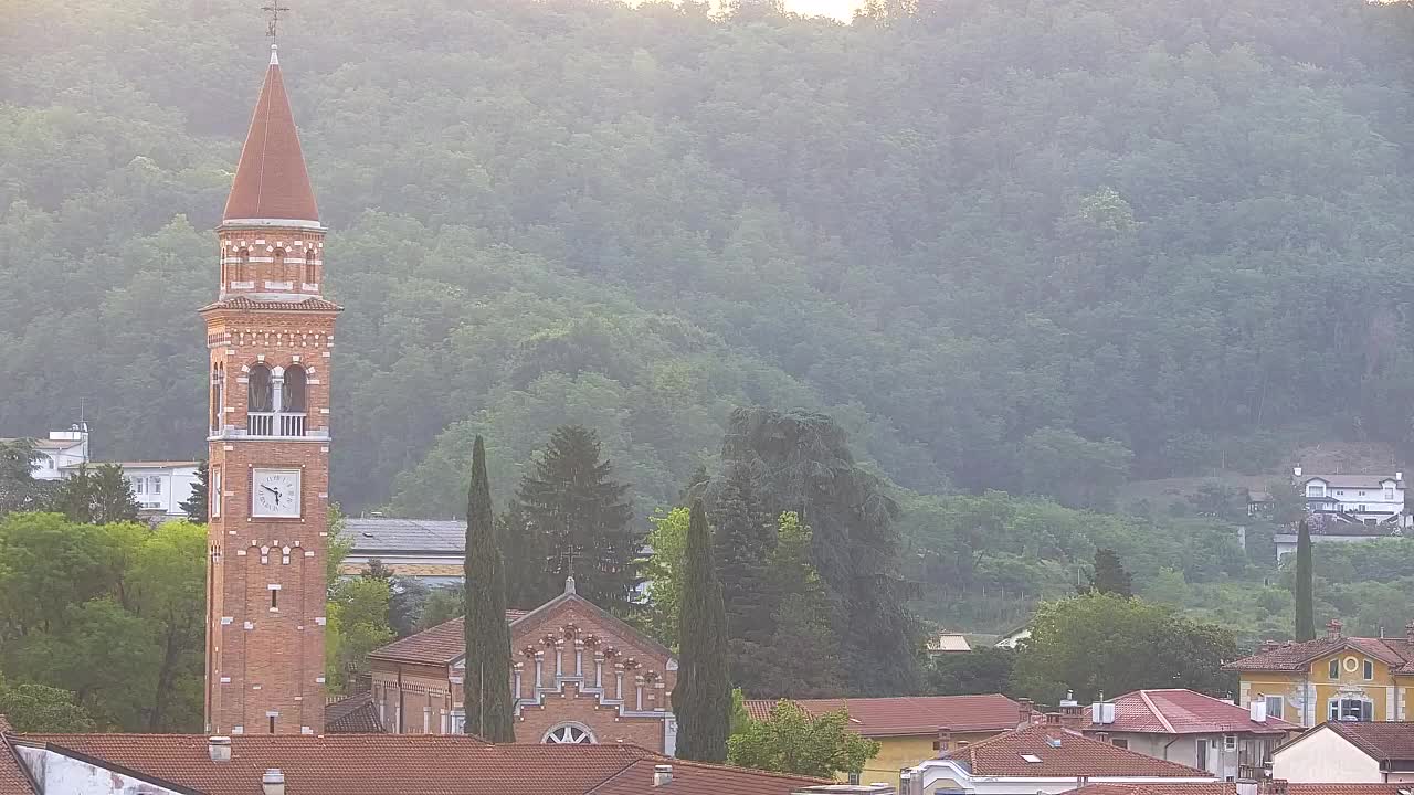 Panorama mozzafiato di Šempeter pri Gorici