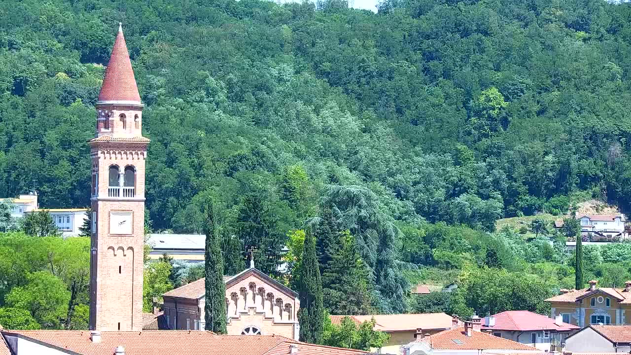 Prekrasan panoramski pogled na Šempeter pri Gorici