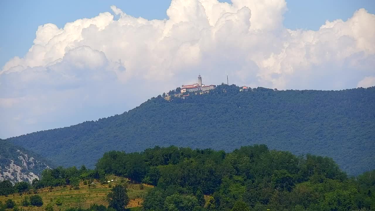 Panorama mozzafiato di Šempeter pri Gorici