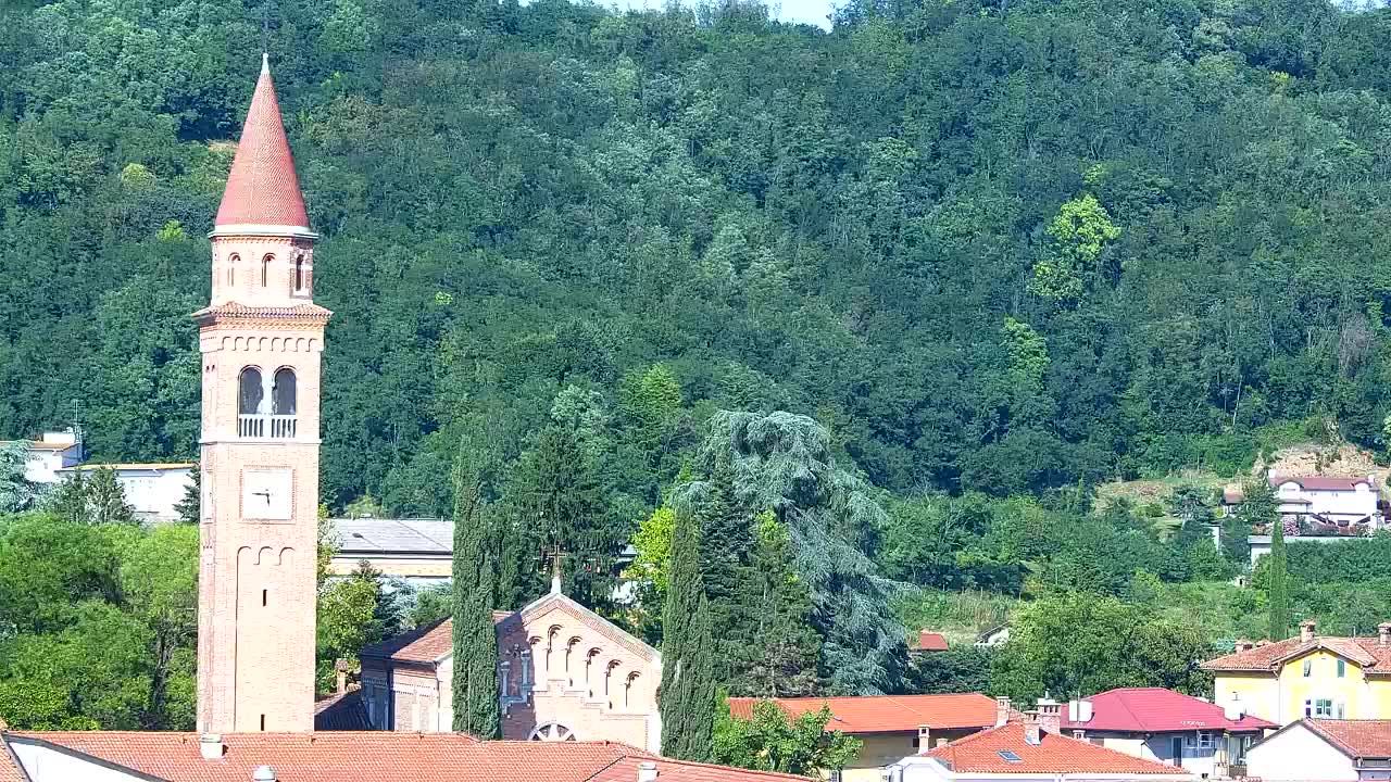 Čudovit panoramski pogled na Šempeter pri Gorici
