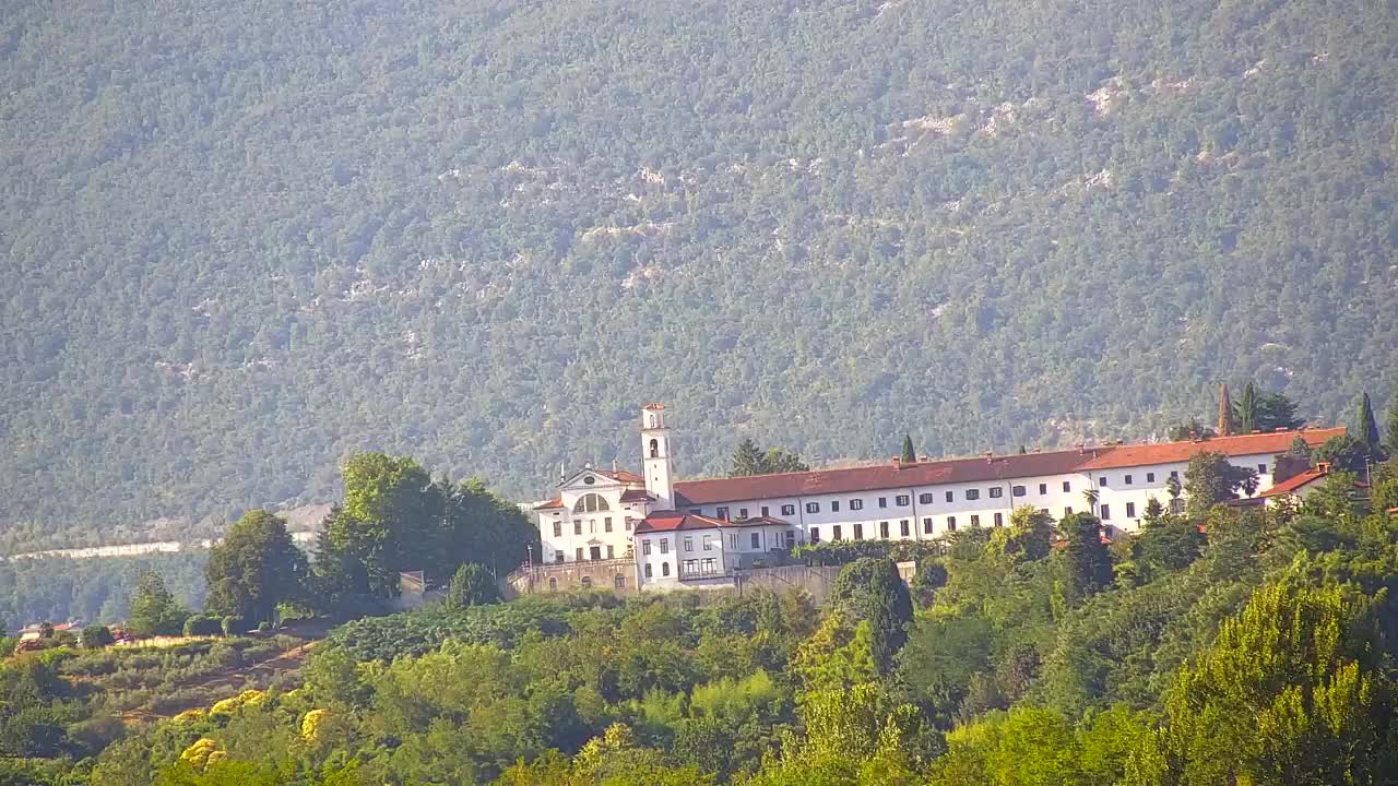 Panorama mozzafiato di Šempeter pri Gorici