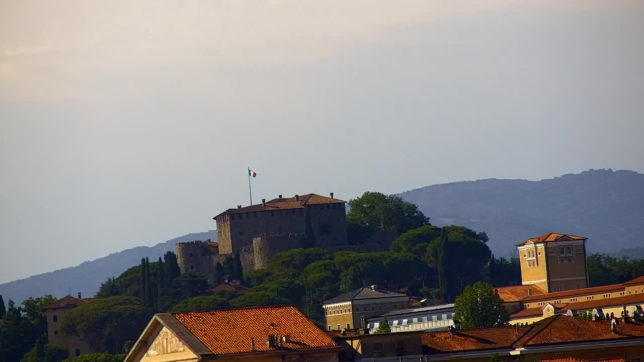 Prekrasan panoramski pogled na Šempeter pri Gorici