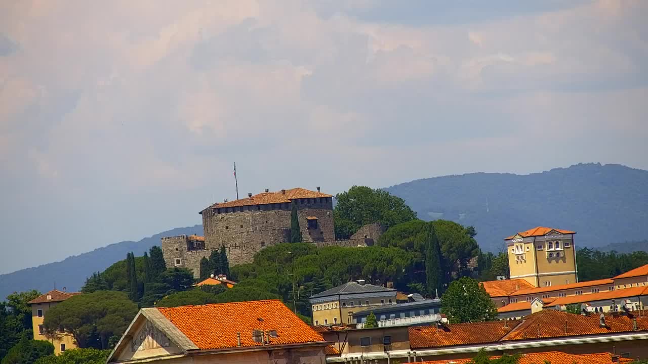 Prekrasan panoramski pogled na Šempeter pri Gorici