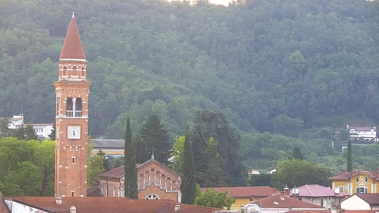 Panorama époustouflant de Šempeter pri Gorici