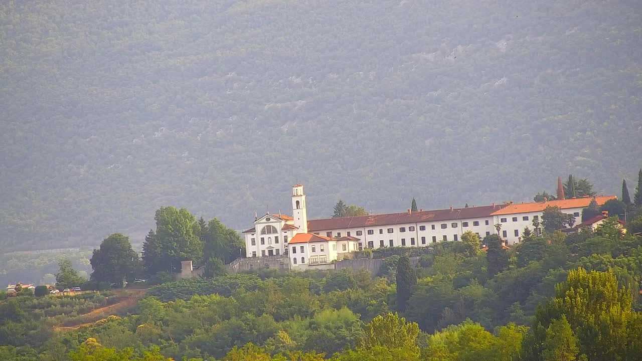 Prekrasan panoramski pogled na Šempeter pri Gorici