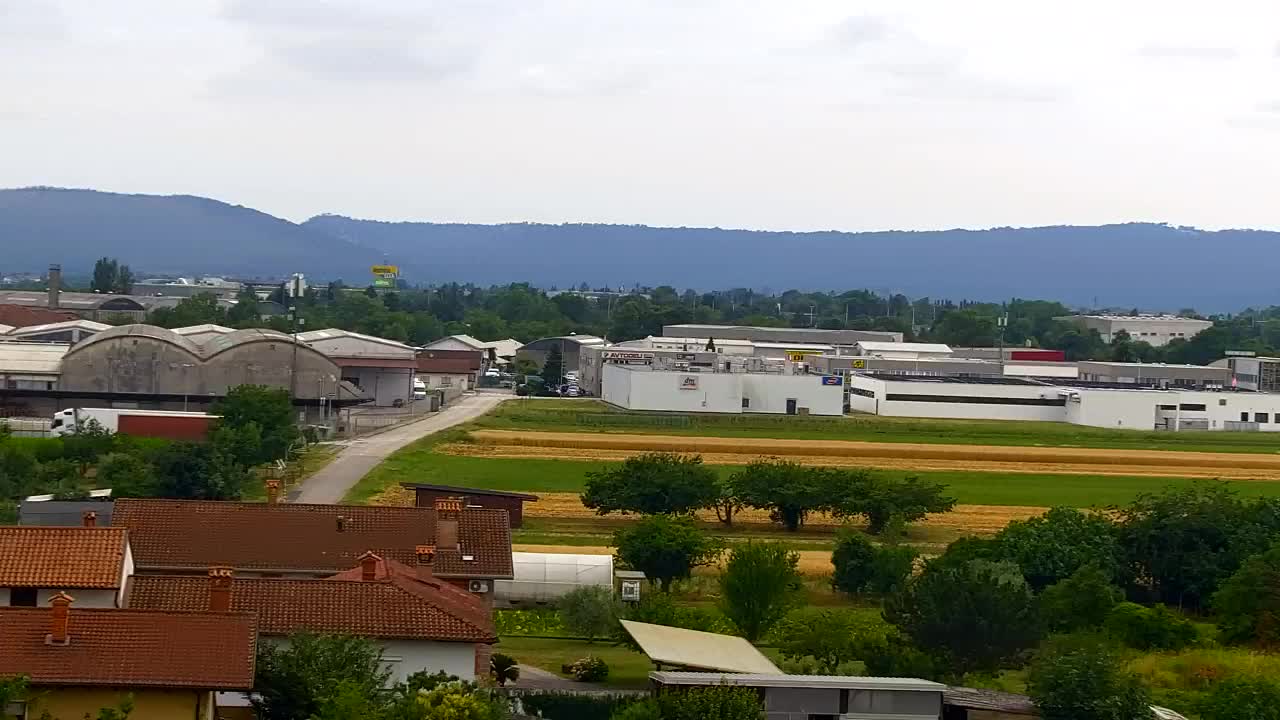Prekrasan panoramski pogled na Šempeter pri Gorici