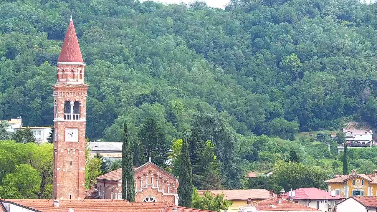 Panorama mozzafiato di Šempeter pri Gorici