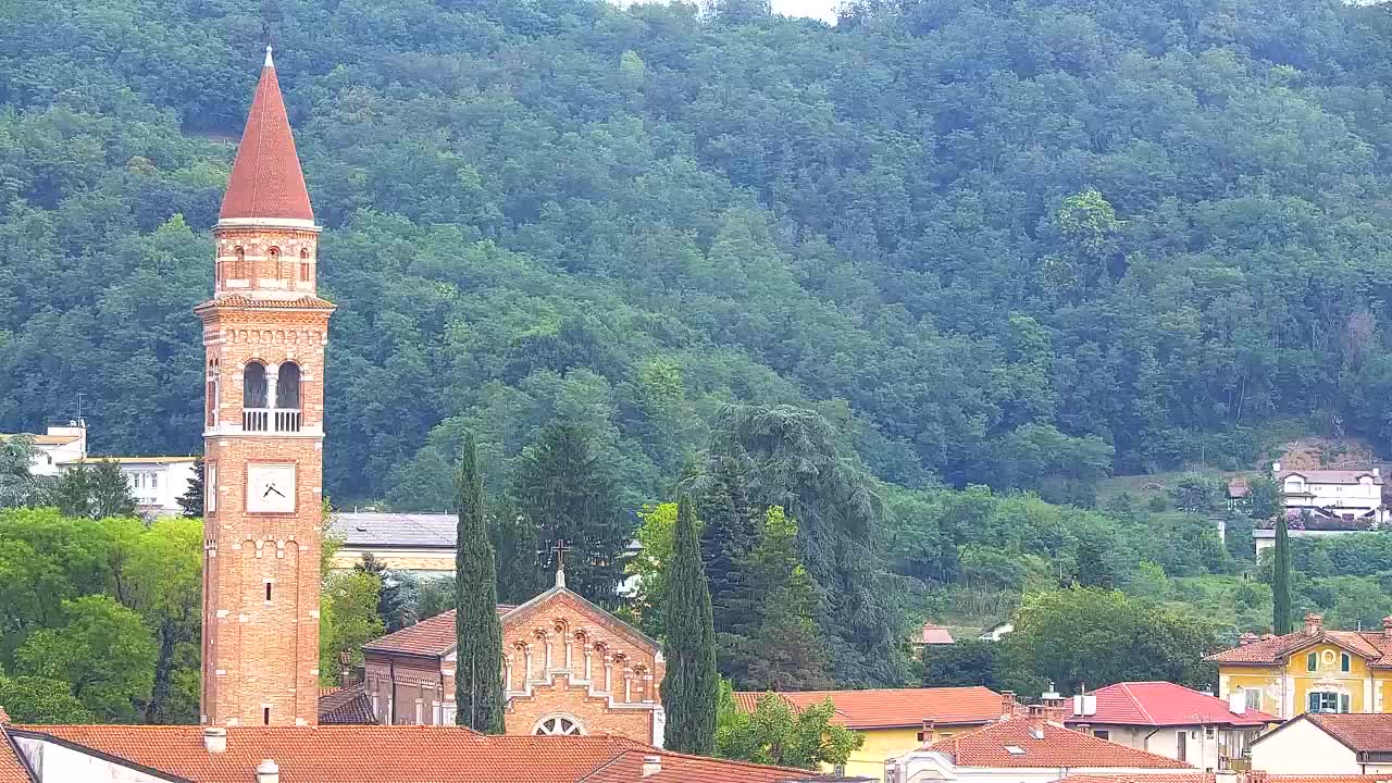 Prekrasan panoramski pogled na Šempeter pri Gorici