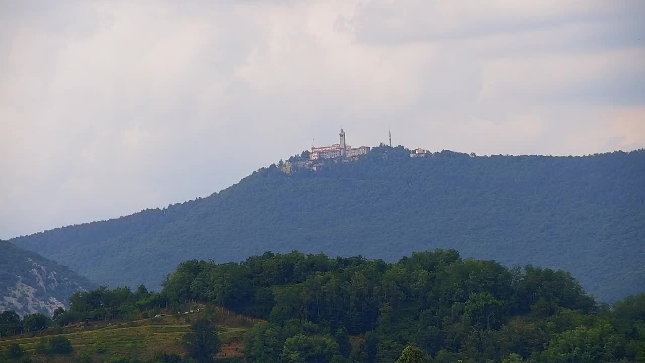 Panorama mozzafiato di Šempeter pri Gorici