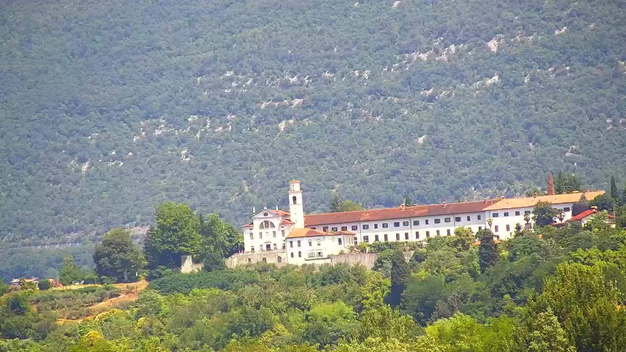 Čudovit panoramski pogled na Šempeter pri Gorici