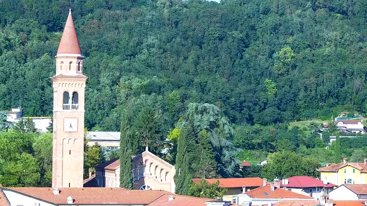 Čudovit panoramski pogled na Šempeter pri Gorici