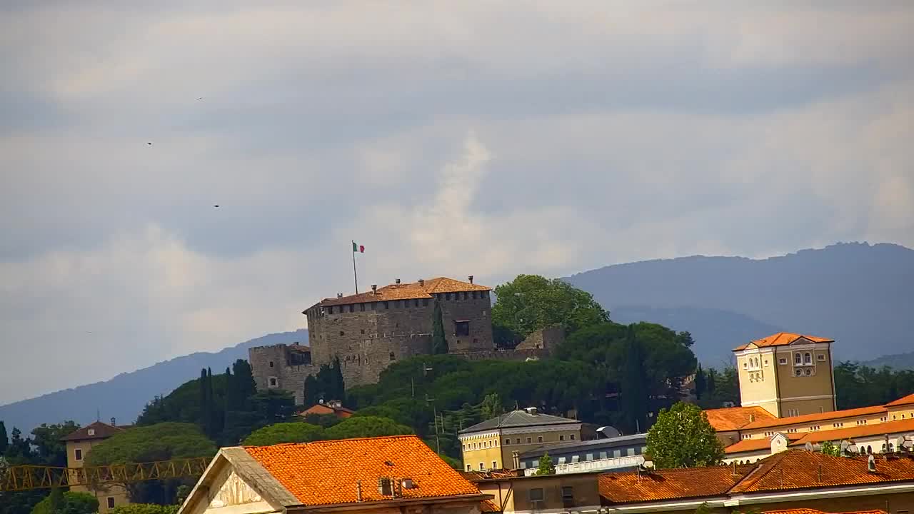Čudovit panoramski pogled na Šempeter pri Gorici