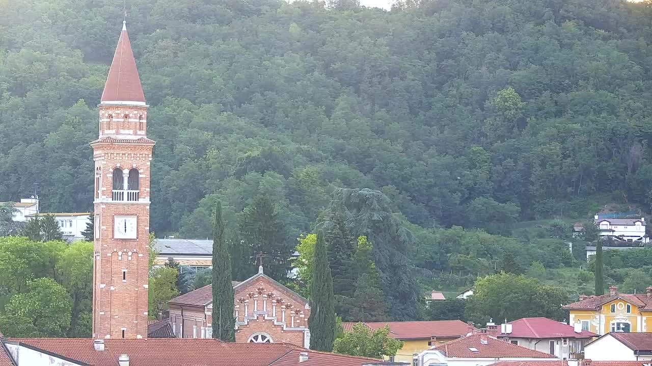 Panorama époustouflant de Šempeter pri Gorici
