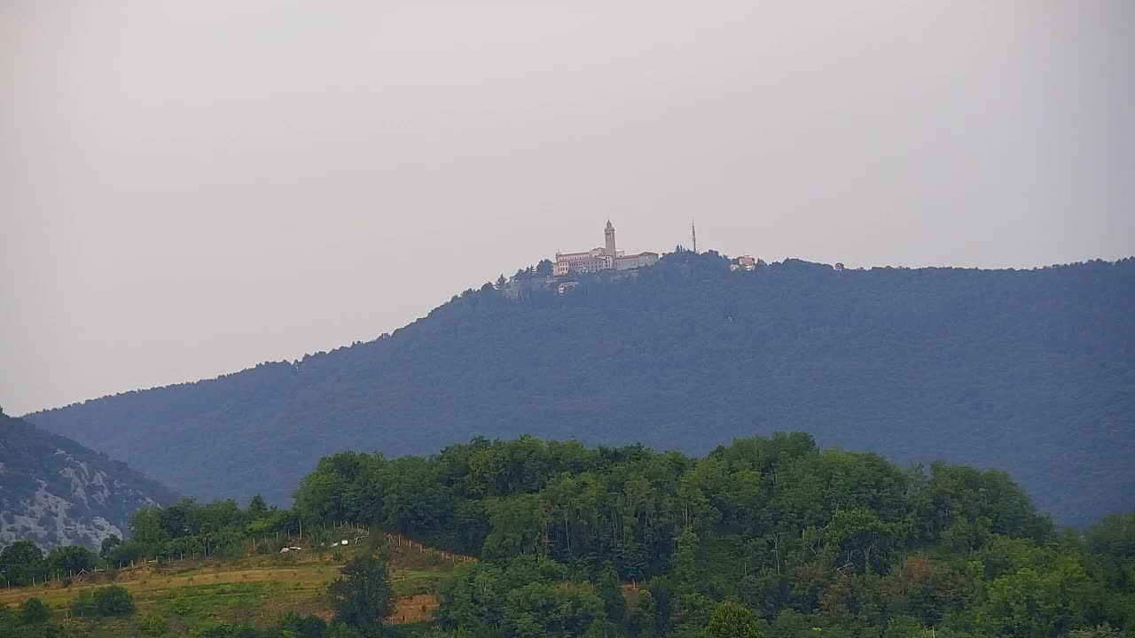 Prekrasan panoramski pogled na Šempeter pri Gorici