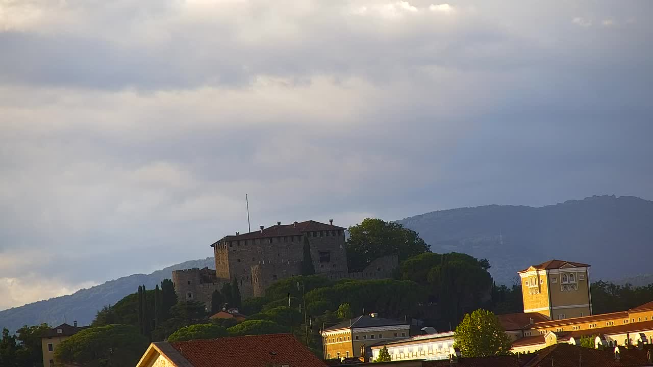 Prekrasan panoramski pogled na Šempeter pri Gorici