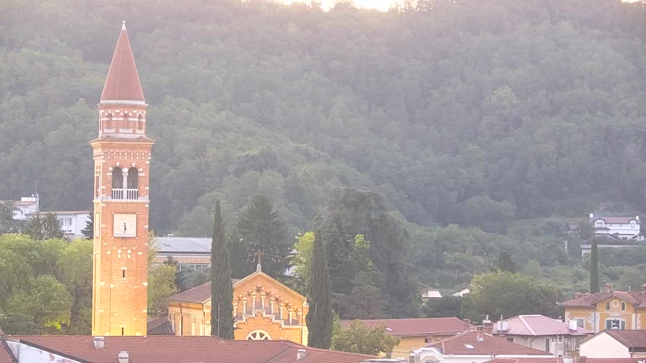 Panorama époustouflant de Šempeter pri Gorici