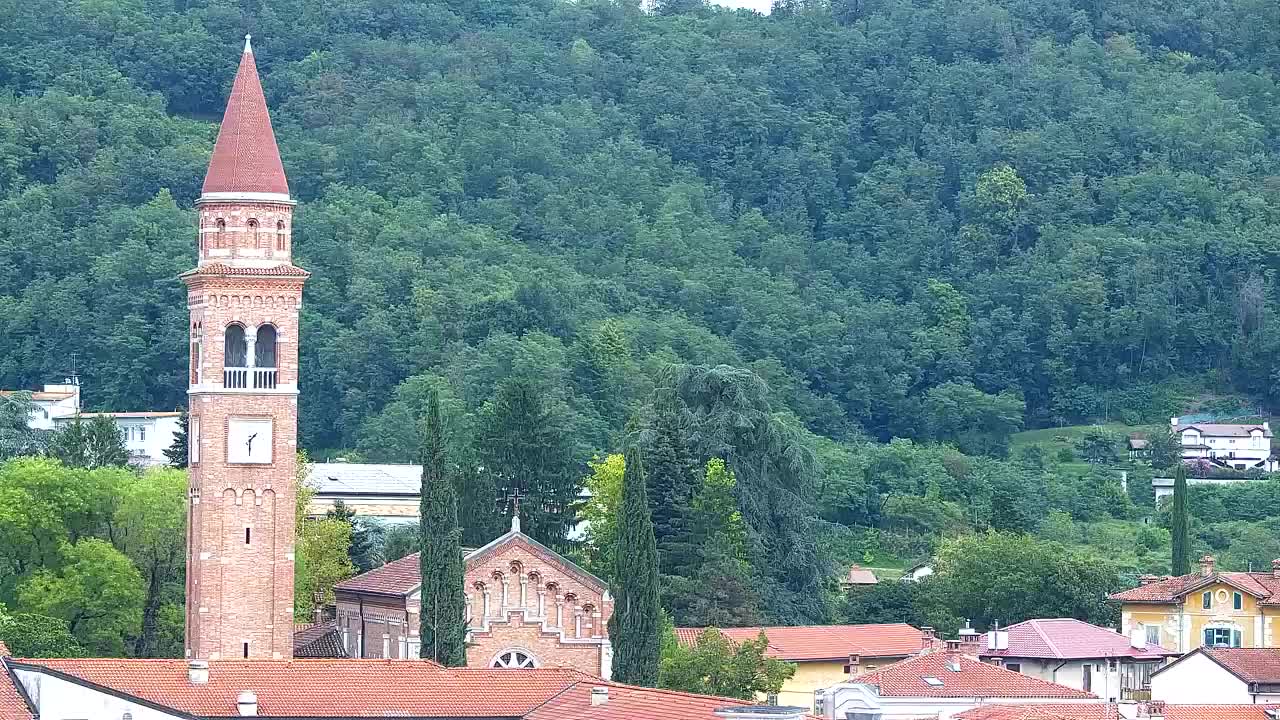 Prekrasan panoramski pogled na Šempeter pri Gorici