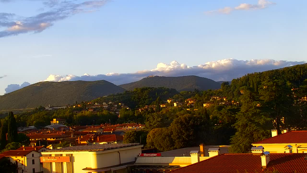 Čudovit panoramski pogled na Šempeter pri Gorici