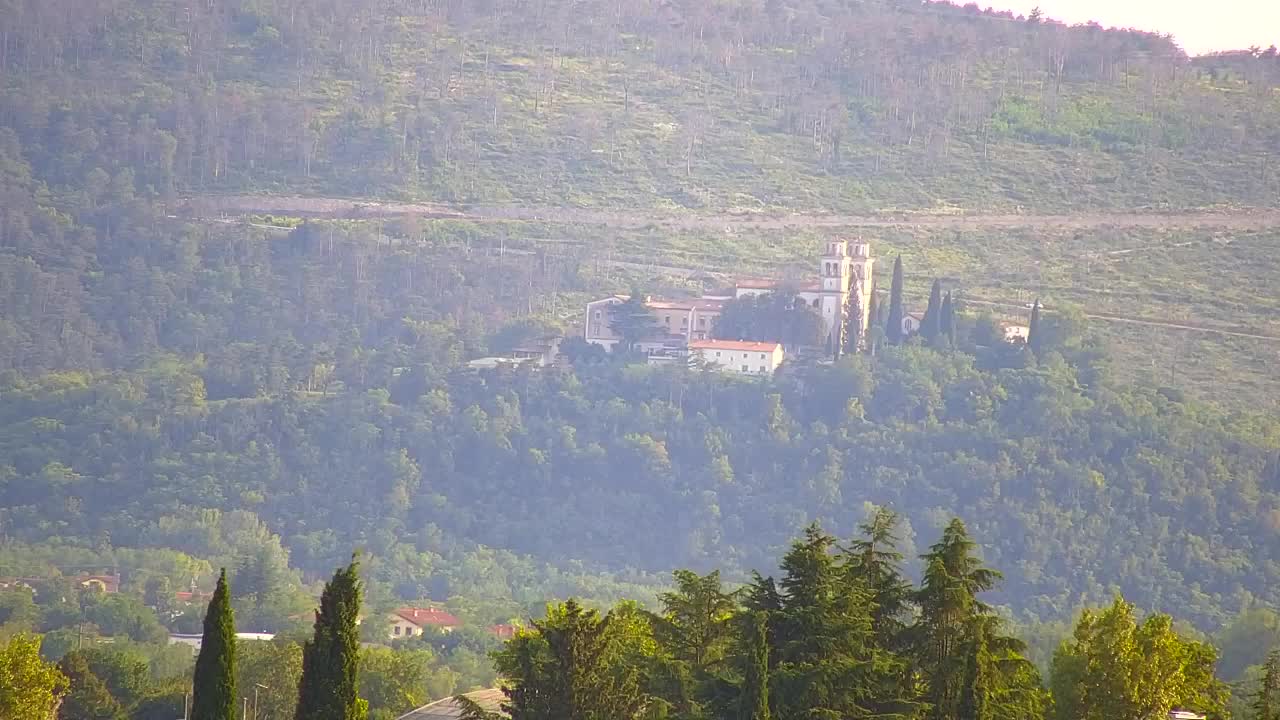 Prekrasan panoramski pogled na Šempeter pri Gorici