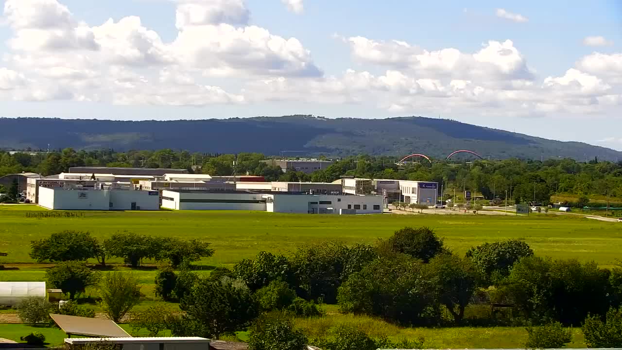 Prekrasan panoramski pogled na Šempeter pri Gorici