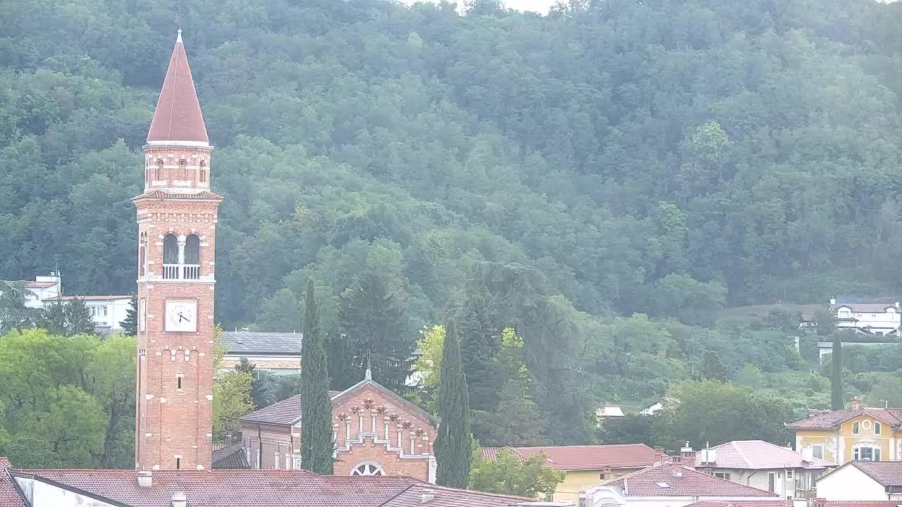 Čudovit panoramski pogled na Šempeter pri Gorici