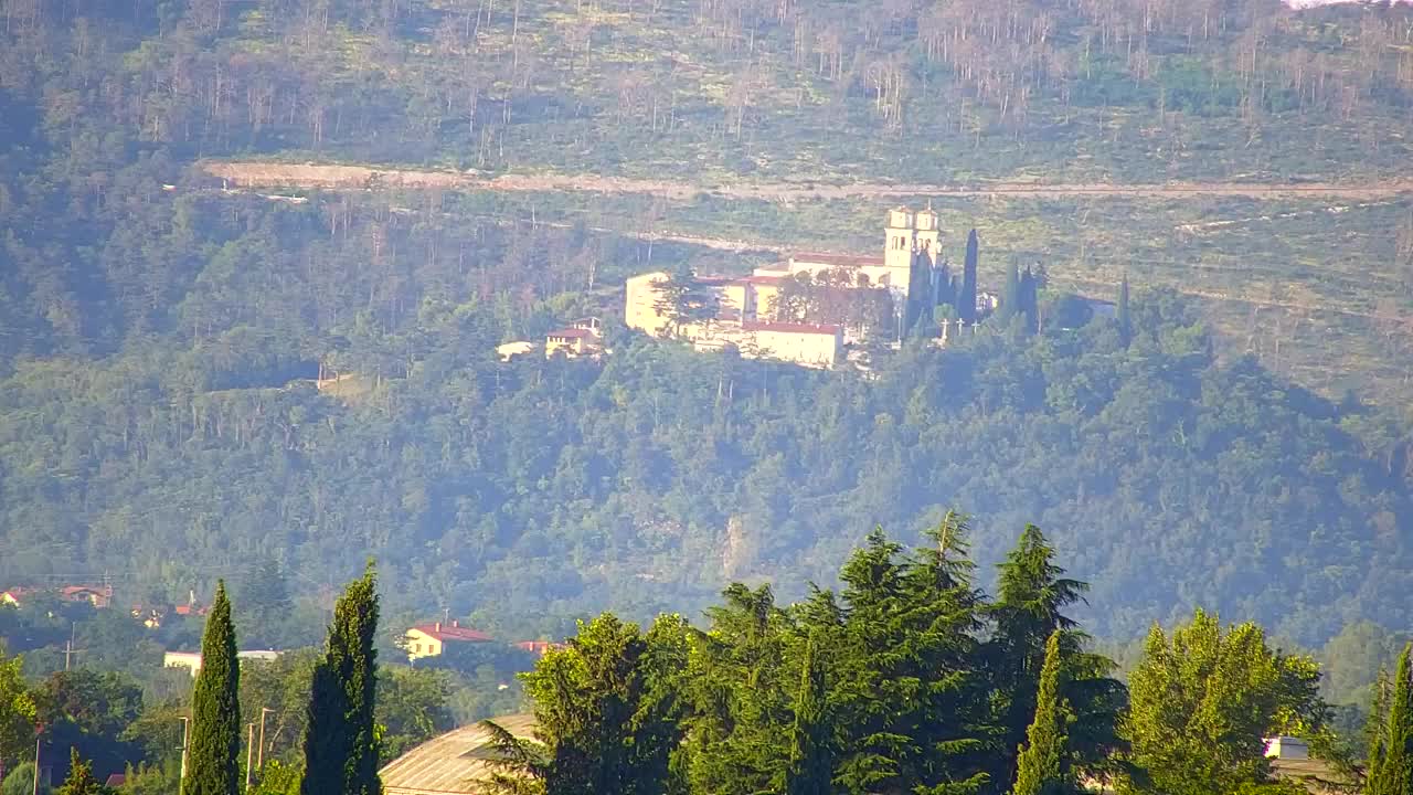 Čudovit panoramski pogled na Šempeter pri Gorici