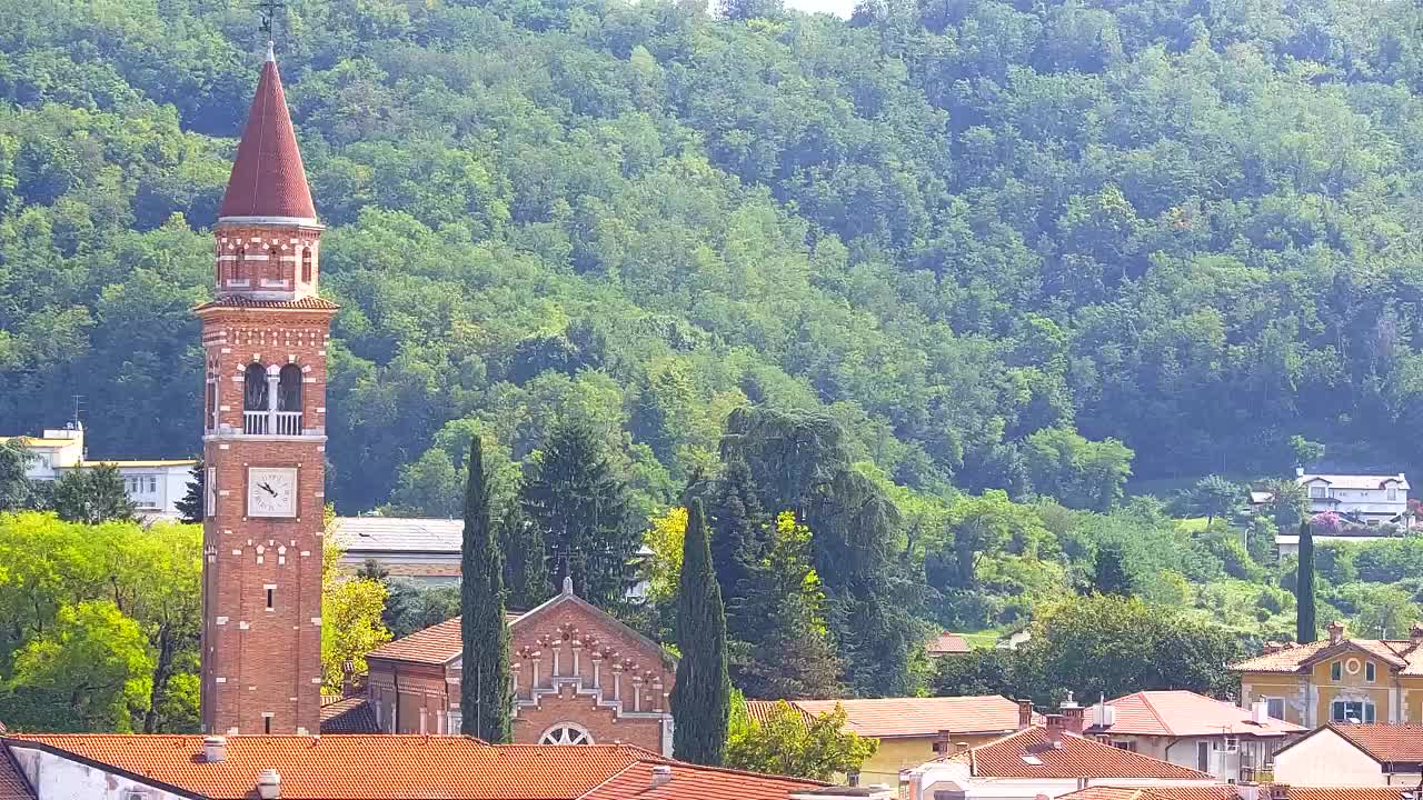 Čudovit panoramski pogled na Šempeter pri Gorici