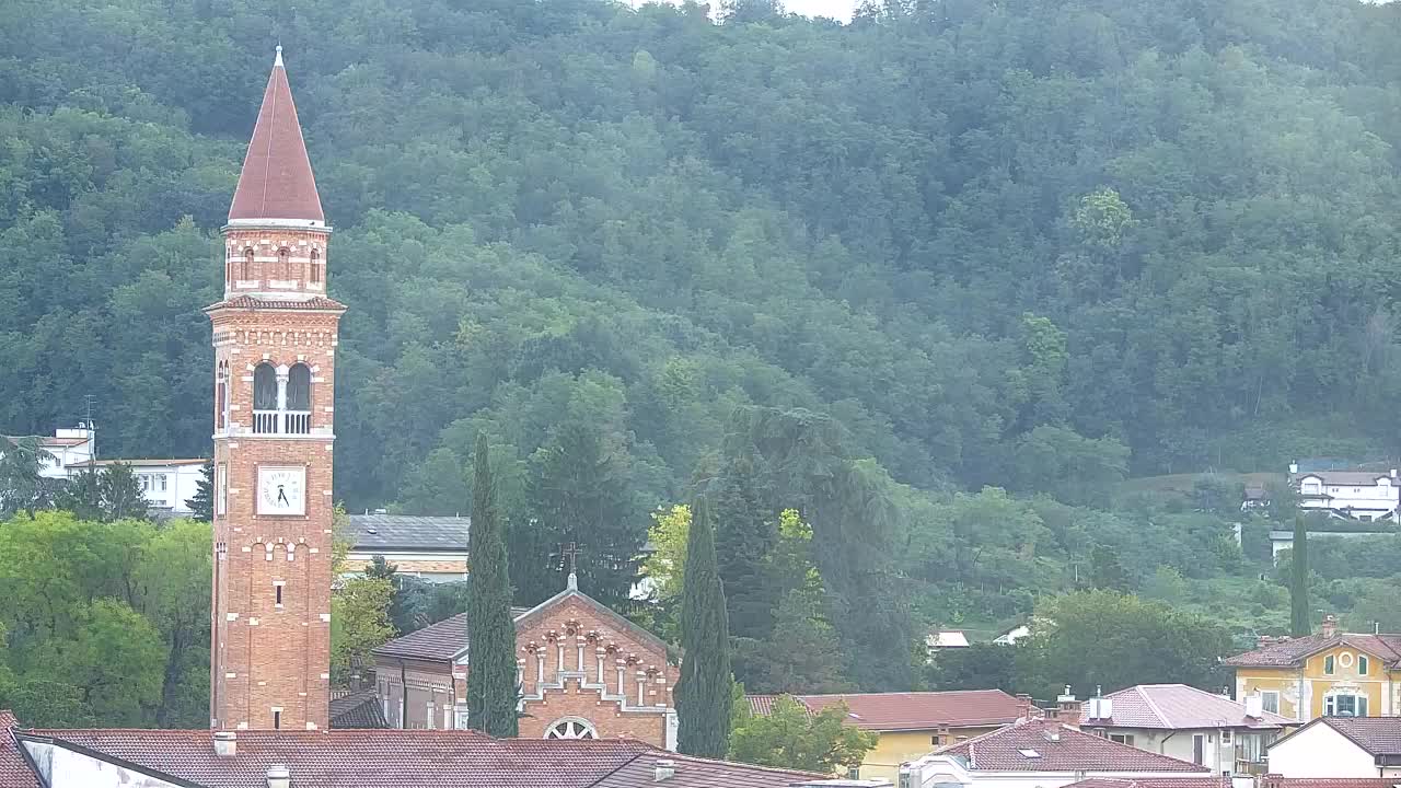 Prekrasan panoramski pogled na Šempeter pri Gorici