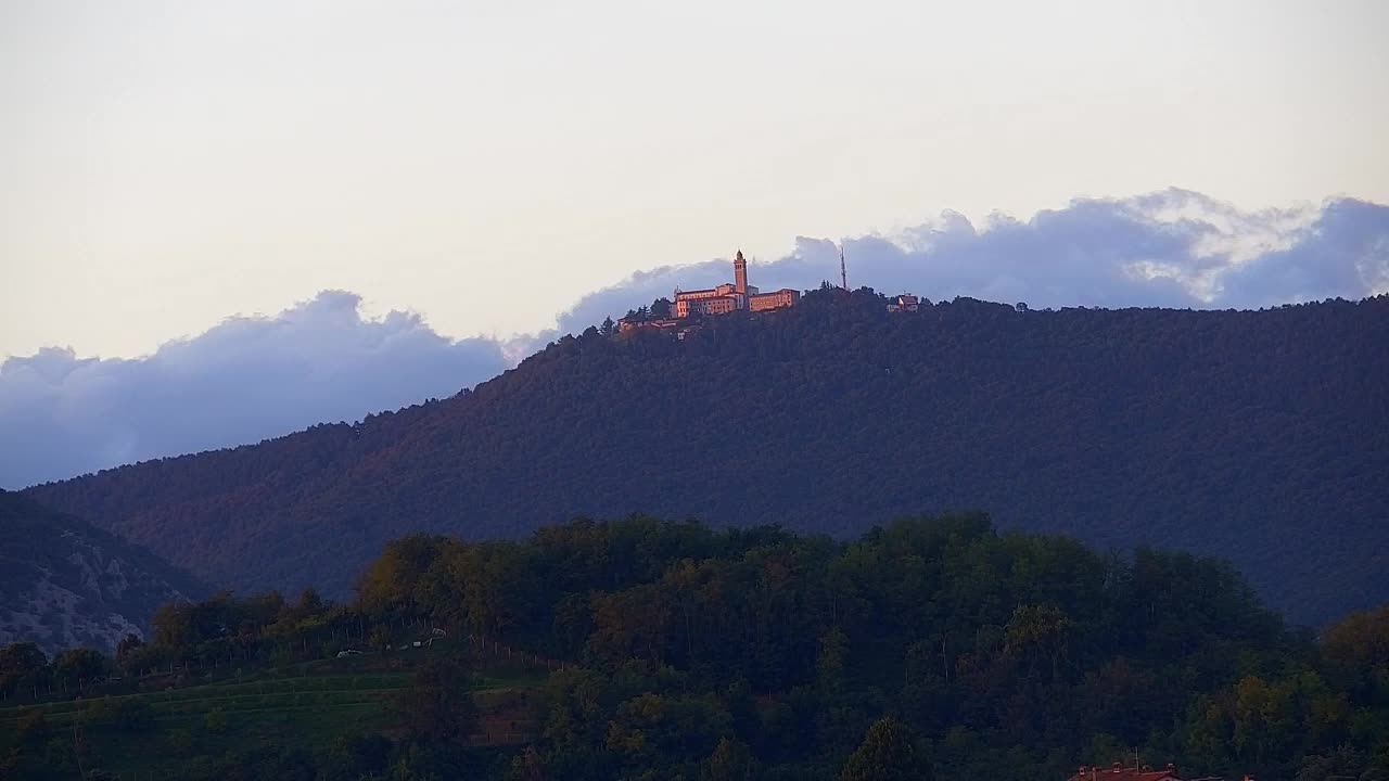 Prekrasan panoramski pogled na Šempeter pri Gorici