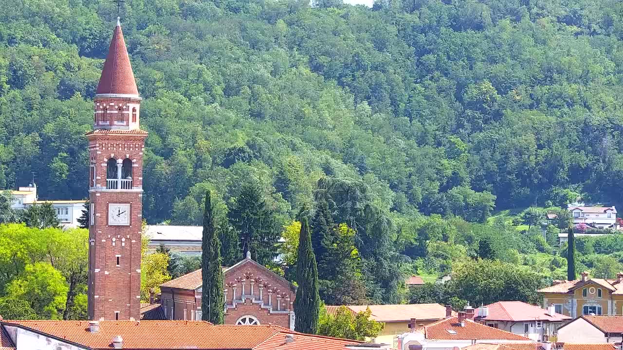 Prekrasan panoramski pogled na Šempeter pri Gorici
